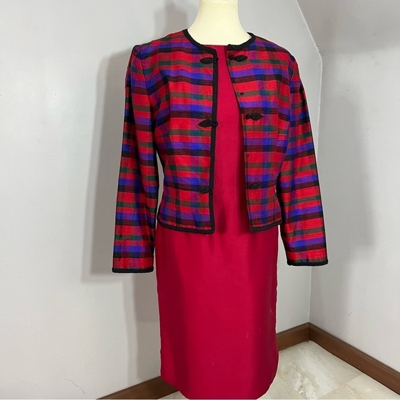 Vintage Talbots red silk midi dress and colorful plaid collarless blazer jacket - Picture 3 of 13